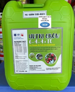 Phân bón CAN HỮU CƠ NUTRI GROW  Nhập Khẩu từ BA LAN  can 10 Lít